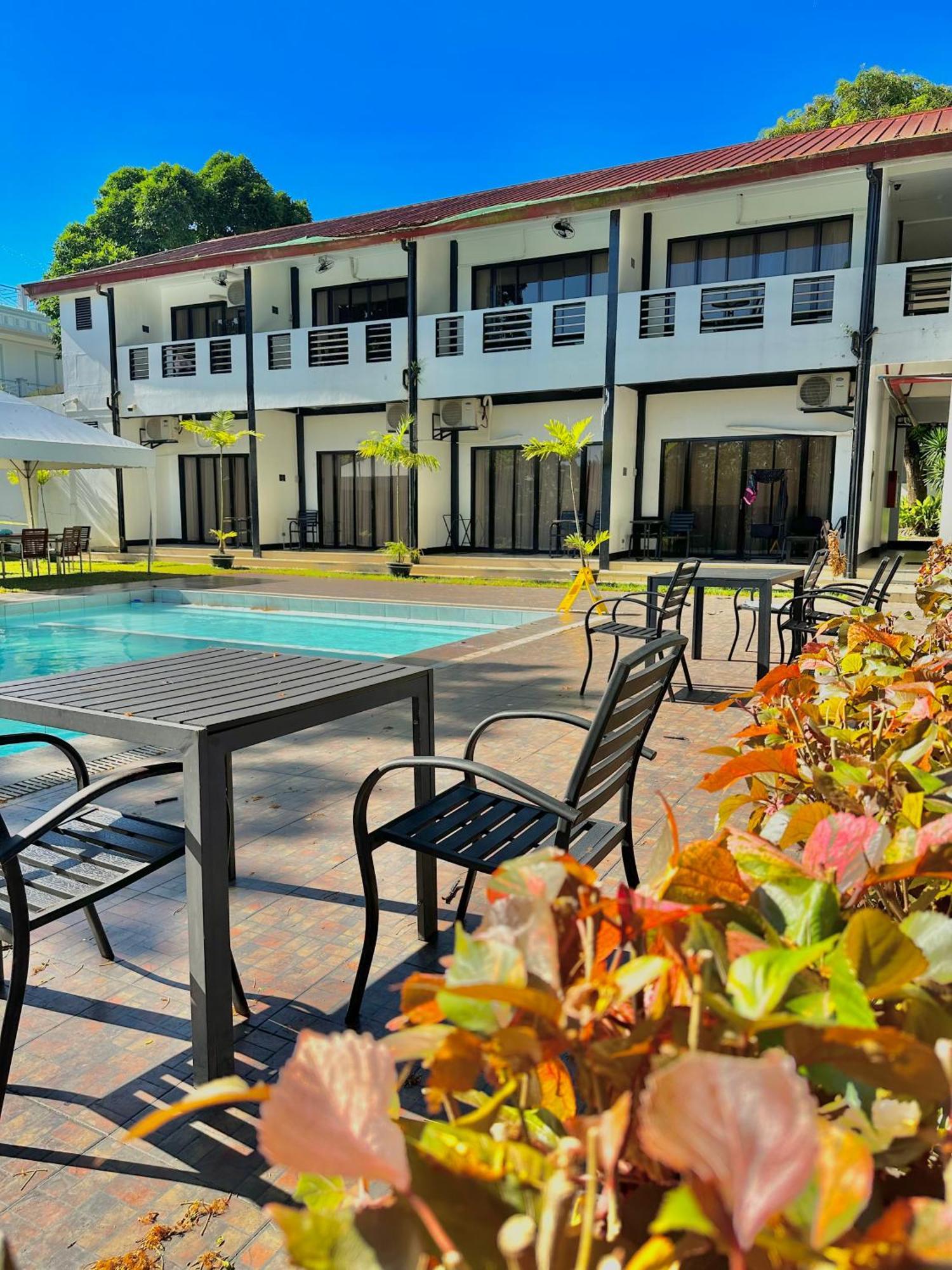 Fernando'S Hotel Sorsogon Exterior foto
